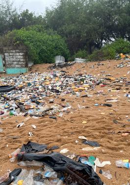 Waste at LIDO beach